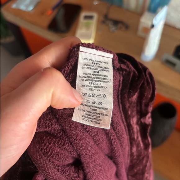 Free People Westwood Cardigan M NWT Dark Berry Hooded Velvet Wrap Whimsygoth - Picture 11 of 16